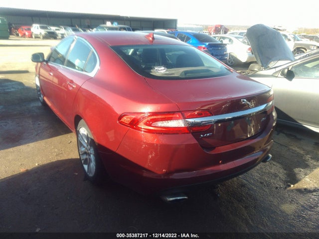 2013 JAGUAR XF SAJWA0E73D8S93527 Photo 2