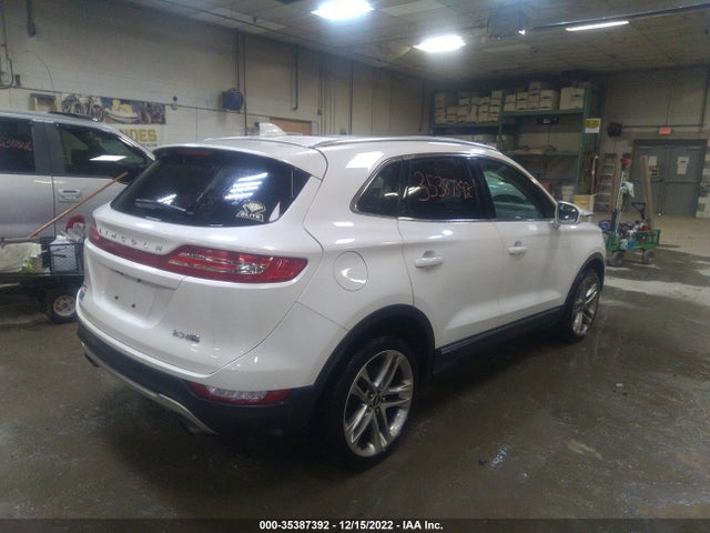 2015 Lincoln MKC, VIN: 5LMTJ2AH0FUJ32874