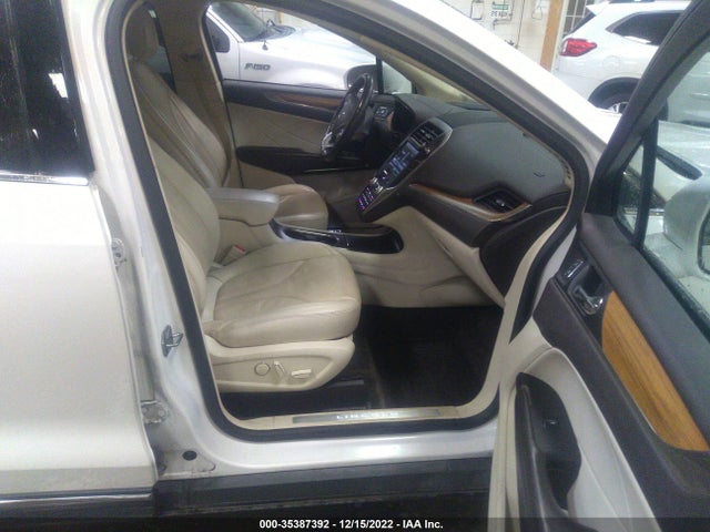 2015 Lincoln MKC, VIN: 5LMTJ2AH0FUJ32874