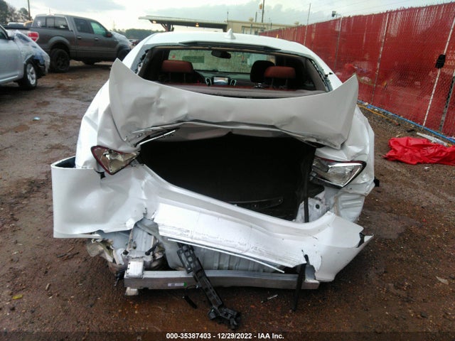 Chevrolet MALIBU LT 2018 1G1ZD5STXJF277617 Image 8