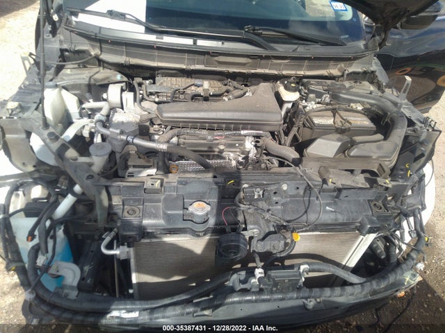Nissan ROGUE SV 2018 5N1AT2MT4JC814398 Image 10