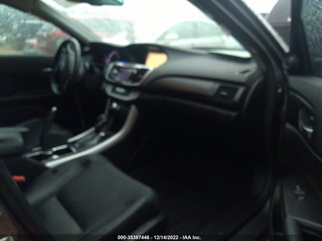 2015 Honda Accord, VIN: 1HGCR6F78FA000990