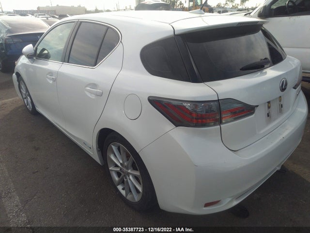 Lexus CT 200H 2012 JTHKD5BH9C2066647 Image 4