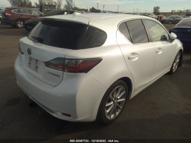 Lexus CT 200H 2012 JTHKD5BH9C2066647 Image 5