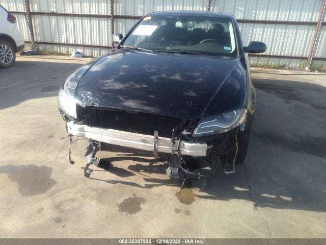 Audi A4 2.0t Premium Plus 2011 WAUEFAFL6BN014242 Image 8