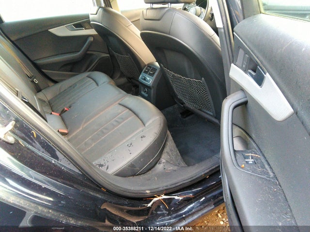 2017 Audi A4, VIN: WAUANAF43HN038842