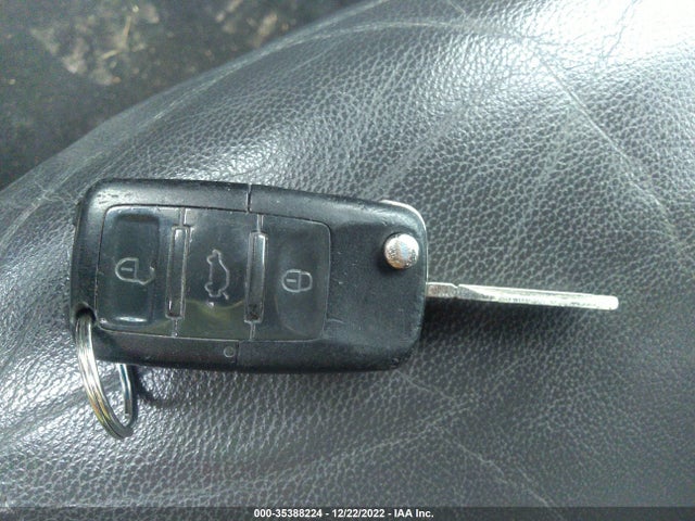 Volkswagen GTI 2008 WVWGV71K78W288004 Image 3