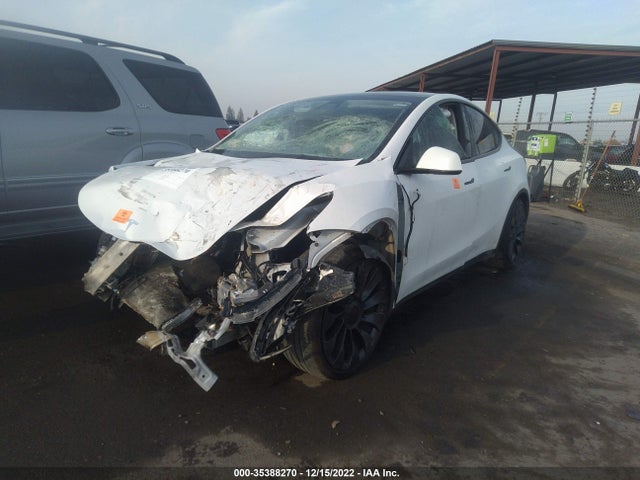 Tesla Model Y Performance 2021 5YJYGDEFXMF215976 Image 2