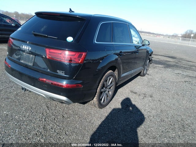 Audi Q7 2017 WA1VAAF79HD027659 Image 4