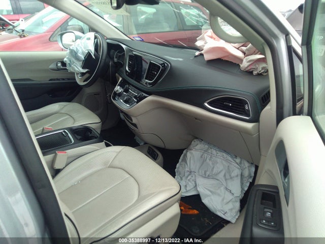 2018 Chrysler Pacifica Hybrid, VIN: 2C4RC1N71JR358998