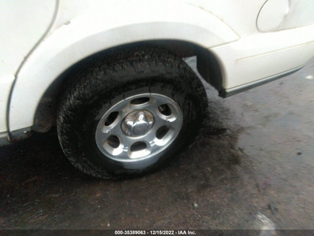 Lincoln Navigator 2000 5LMPU28A5YLJ06927 Image 5