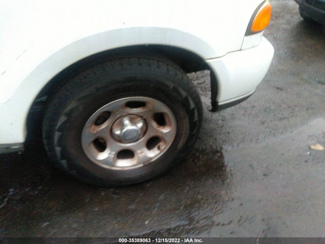 Lincoln Navigator 2000 5LMPU28A5YLJ06927 Image 6