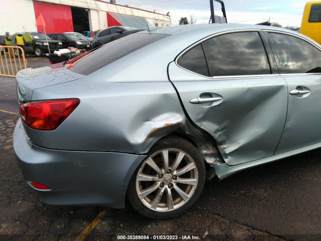 2007 LEXUS IS 250 VIN: JTHCK262375008326