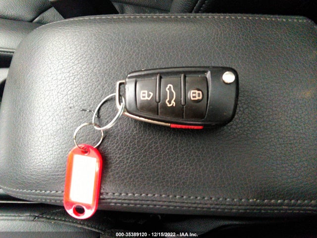 WA1ECCFS6HR006247 Audi Q3 PREMIUM
