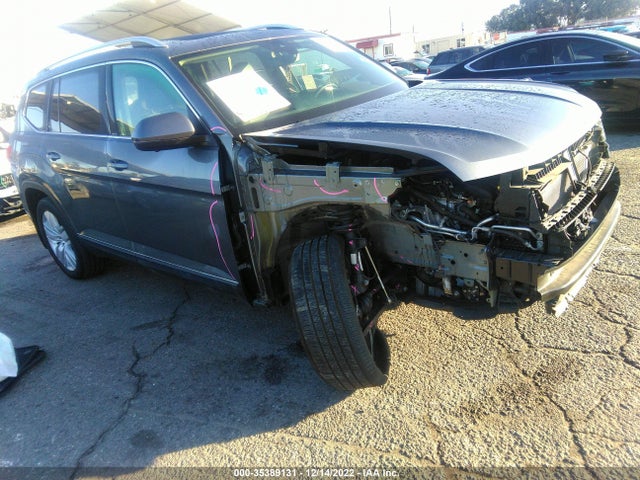 2018 Volkswagen Atlas, VIN: 1V2NR2CA5JC575141