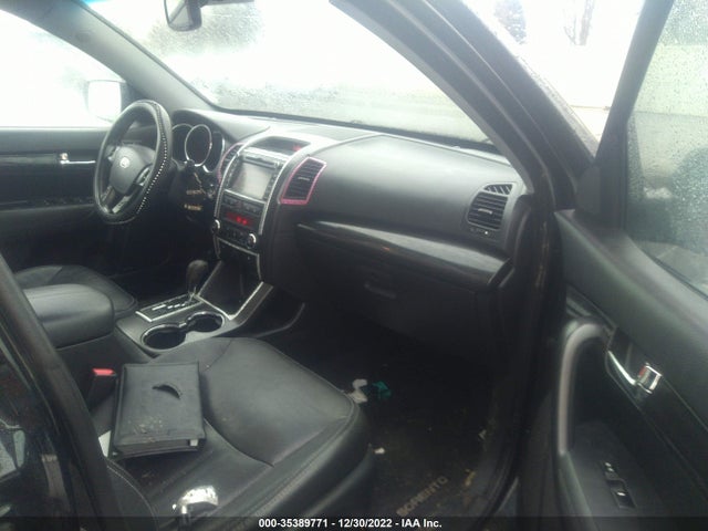 2013 KIA SORENTO SX VIN: 5XYKWDA2XDG398445