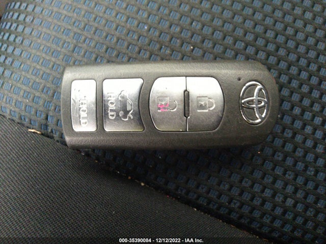 2018 Toyota Yaris, VIN: 3MYDLBYVXJY326692