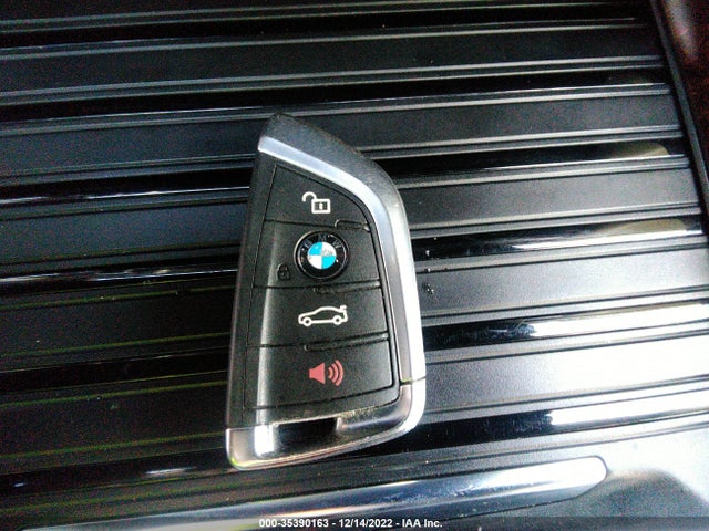 2015 BMW X5, VIN: 5UXKR0C51F0P09713
