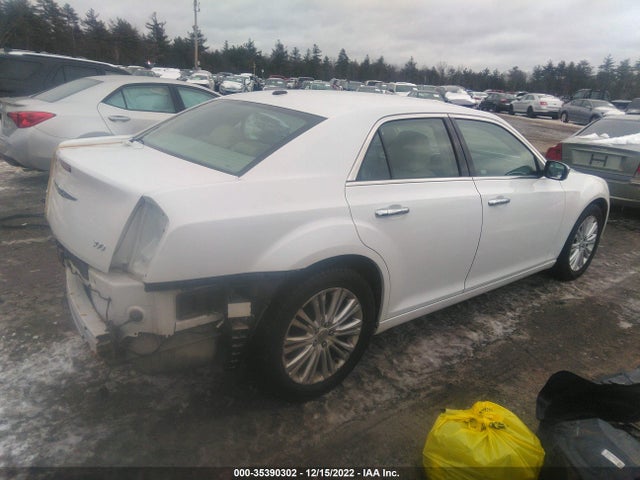 2C3CCAHG1CH151462 Chrysler 300