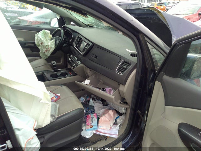 2018 KIA SEDONA LX VIN: KNDMB5C10J6364141