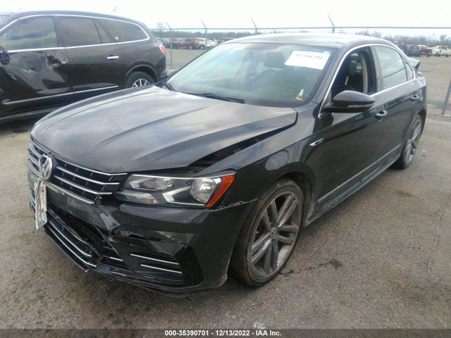 1VWDT7A3XHC012674 Volkswagen Passat R-line W/comfort Pkg