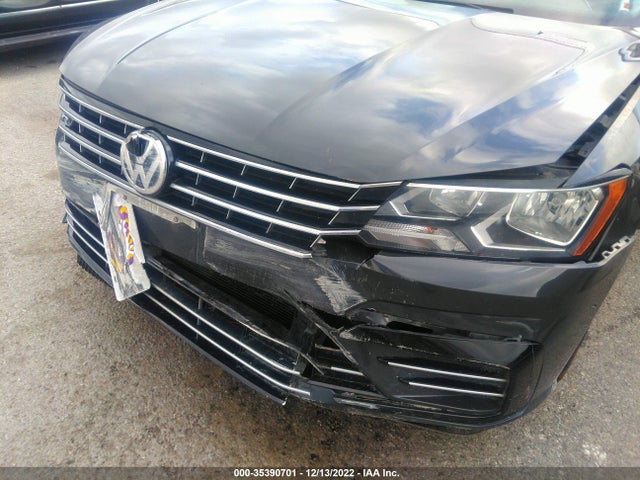 1VWDT7A3XHC012674 Volkswagen Passat R-line W/comfort Pkg