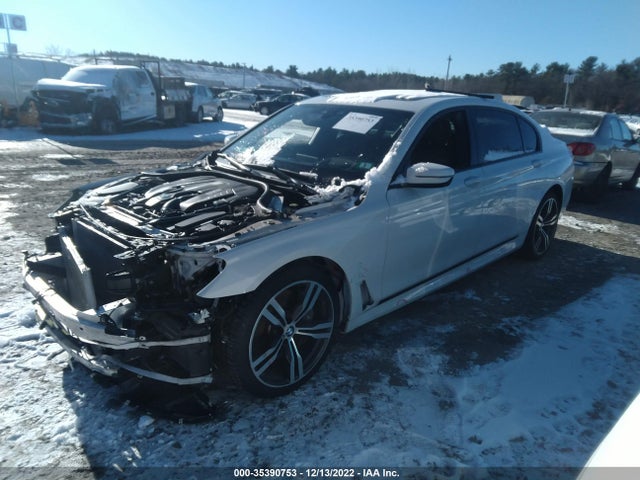 35390753 :رقم المزاد ، WBA7F2C52GG419370 vin ، 2016 Bmw 7 Series 750i Xdrive مزاد بيع