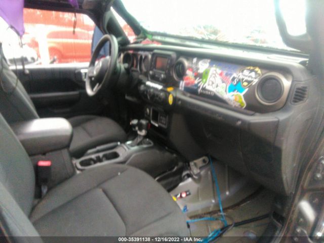 1C4HJXDG6JW148751 Jeep Wrangler Unlimited Sport
