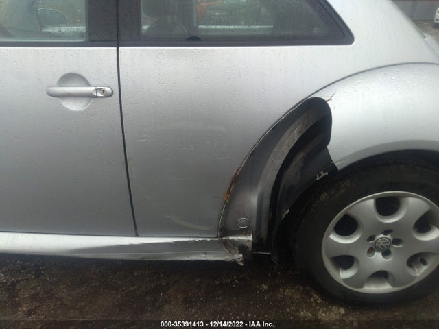 Volkswagen New Beetle 2002 3VWCB21C62M422508 Image 7
