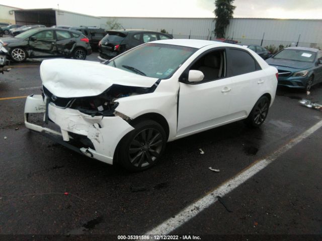 KNAFU4A21A5112880 KIA FORTE EX