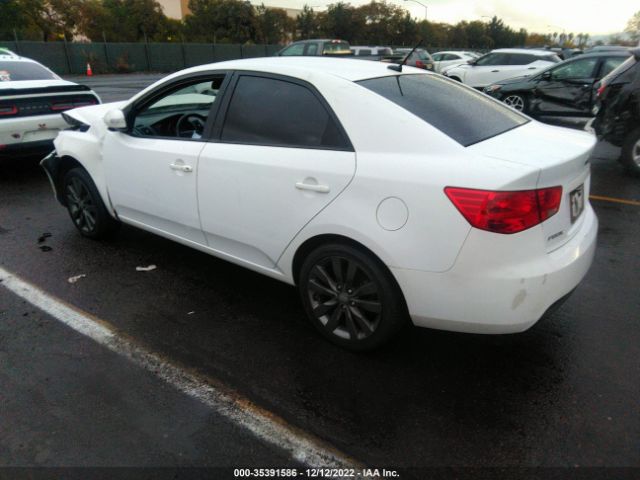 KNAFU4A21A5112880 KIA FORTE EX