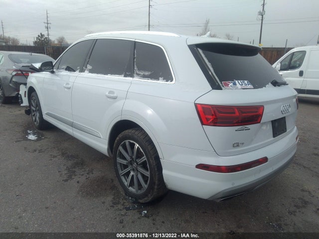 WA1LHAF78JD021005 Audi Q7 Premium Plus