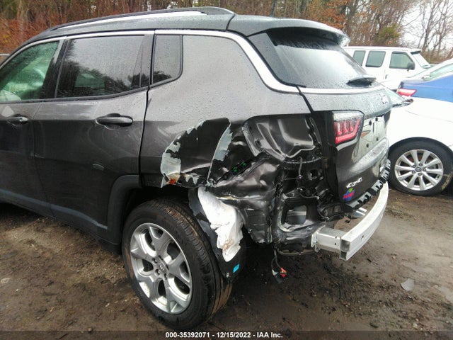 2022 Jeep Compass, VIN: 3C4NJDCB6NT121813