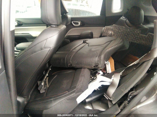 2022 Jeep Compass, VIN: 3C4NJDCB6NT121813