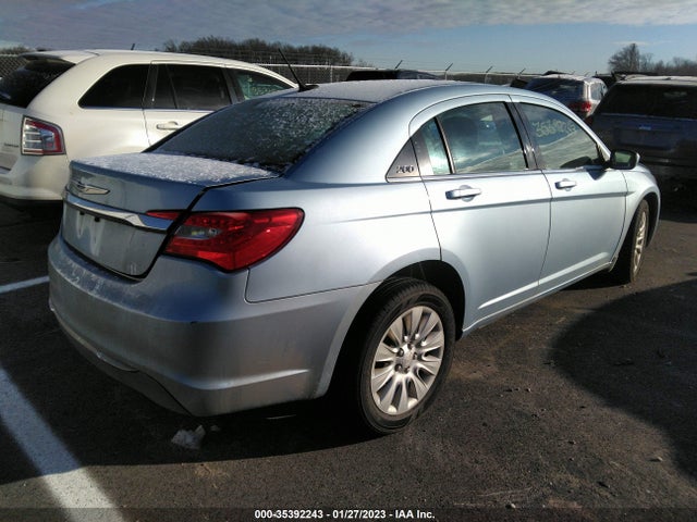 1C3CCBAB1EN206121 Chrysler 200 LX