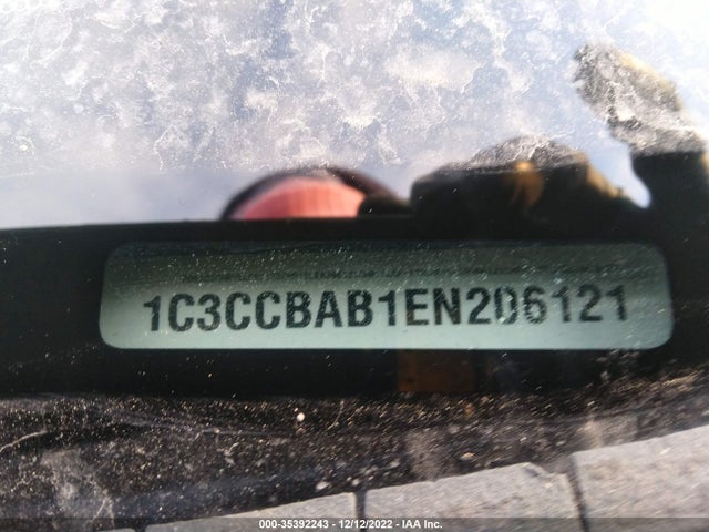 1C3CCBAB1EN206121 Chrysler 200 LX