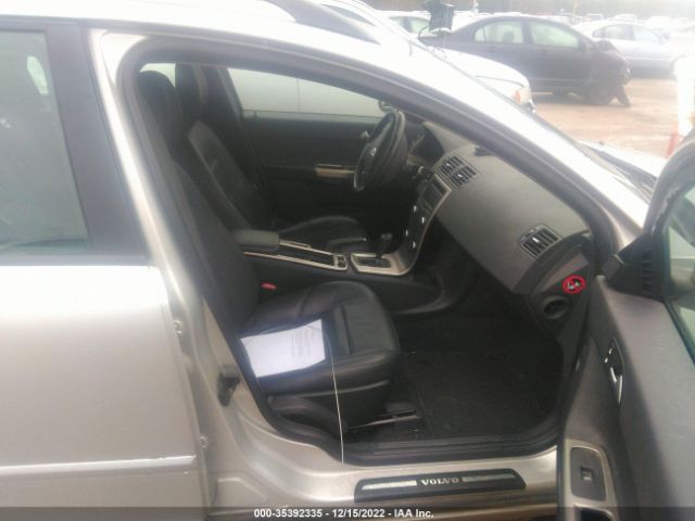 YV1MW382382411250 Volvo V50