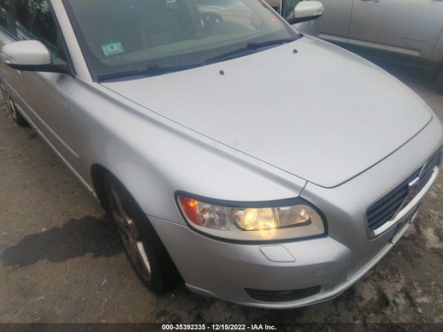 YV1MW382382411250 Volvo V50
