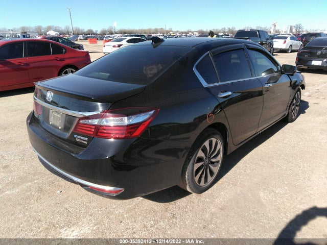 2017 Honda Accord, VIN: JHMCR6F50HC000484