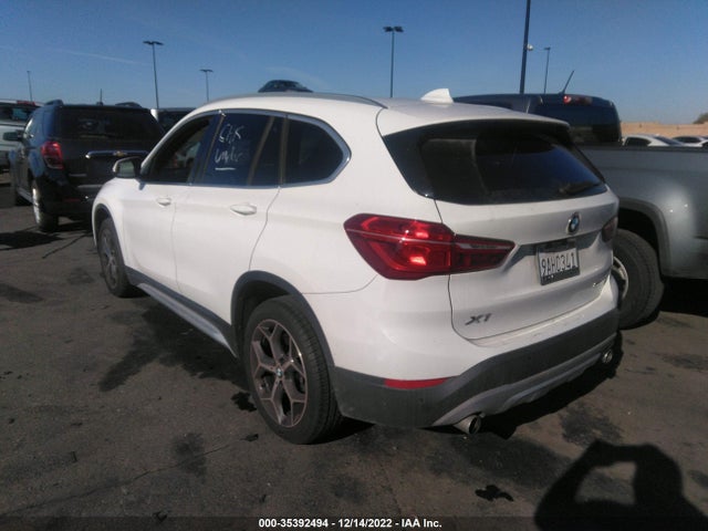 2018 BMW X1, VIN: WBXHU7C3XJ3H42630