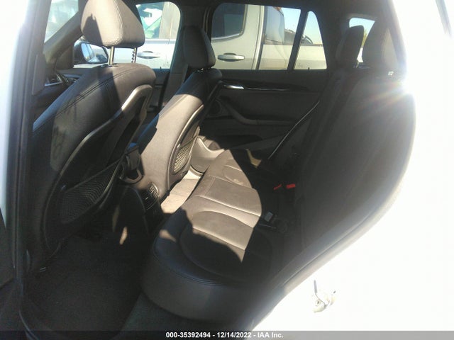 2018 BMW X1, VIN: WBXHU7C3XJ3H42630
