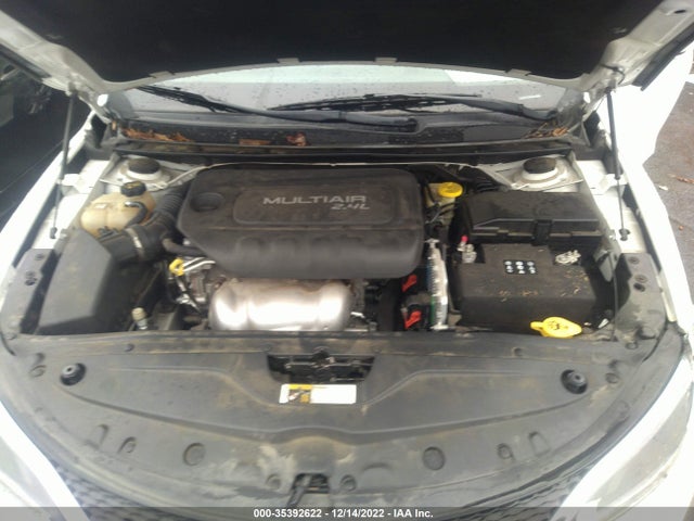 Chrysler 200 Limited 2016 1C3CCCAB6GN144997 Image 10