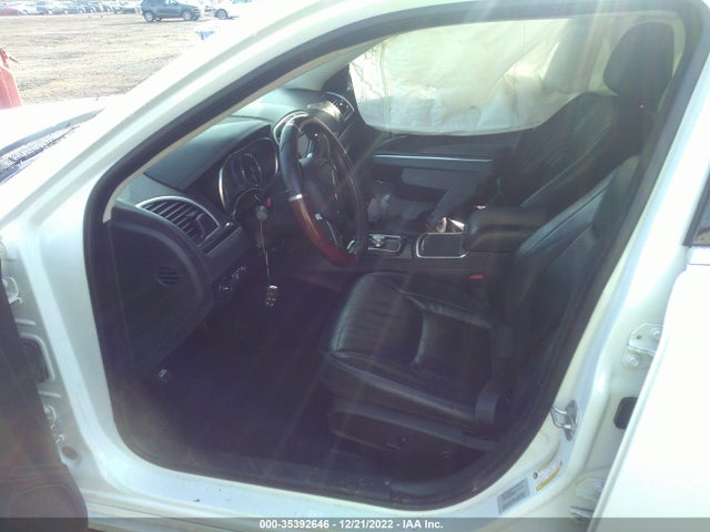 Chrysler 300 Limited 2015 2C3CCARG9FH781717 Image 5