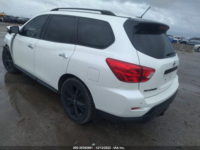 2018 NISSAN PATHFINDER SL VIN: 5N1DR2MN9JC646173
