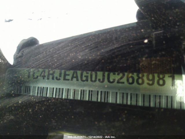 1C4RJEAG0JC268981 Jeep Grand Cherokee Altitude
