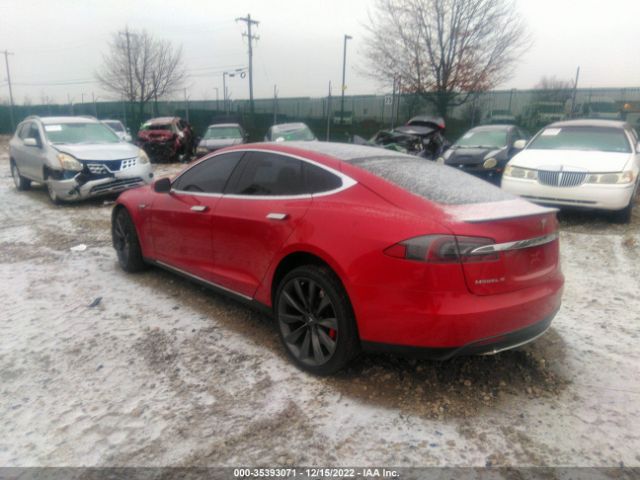5YJSA1H21EFP63476 Tesla Model S P85d