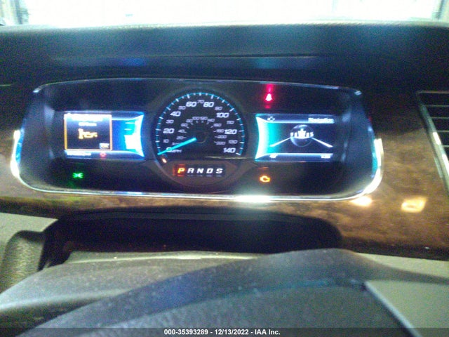 2015 Ford Taurus, VIN: 1FAHP2F87FG137840
