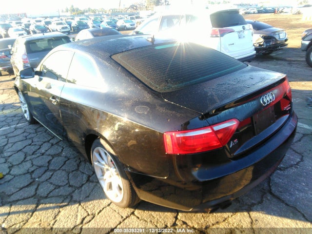 2010 AUDI A5 2.0L PREMIUM VIN: WAUCFAFR4AA030702