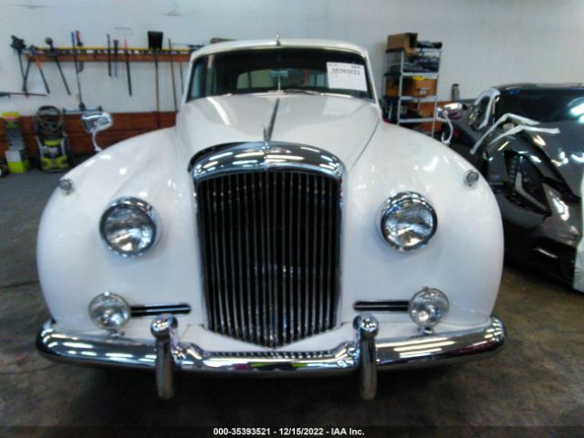 000000000000B8AN Bentley BENTLEY