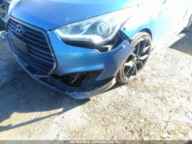 2016 Hyundai Veloster, VIN: KMHTC6AE2GU252770